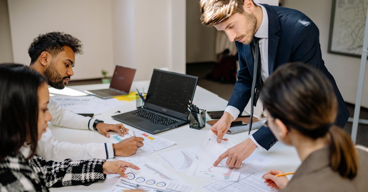 技术支持辅助在时代和科技发展中的不断变革和更新