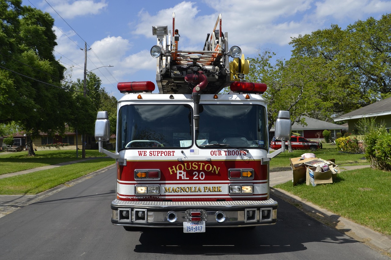 263网络通信实名账号：巨量引擎广告平台自己开户